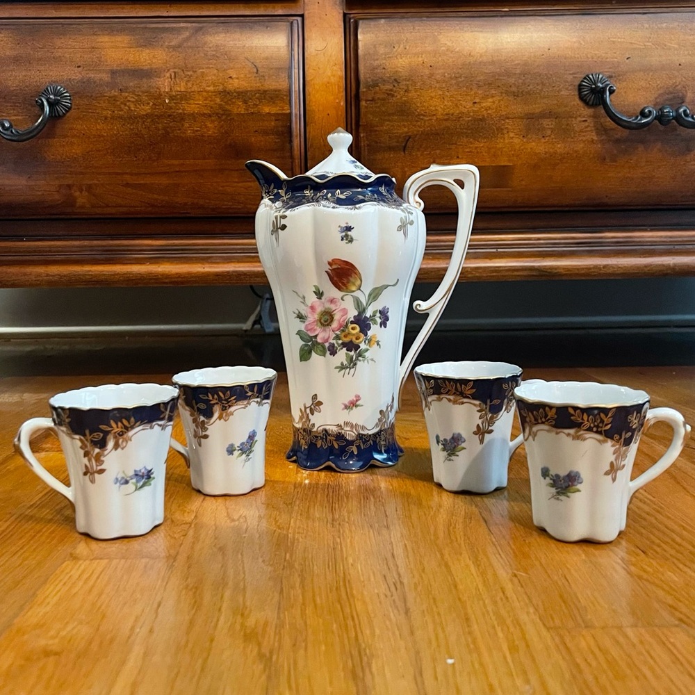 Limoges - Floral Tea Set